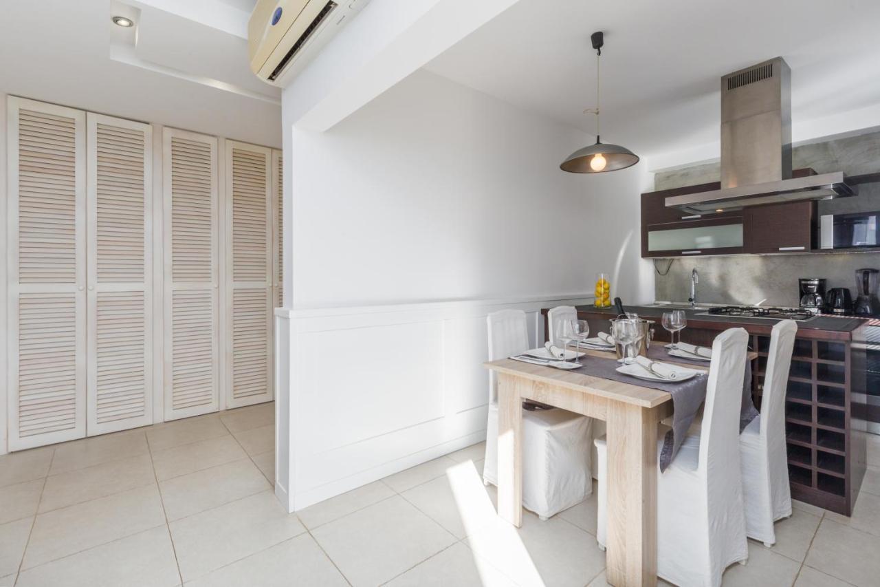 Apartments Bori بوريتش المظهر الخارجي الصورة